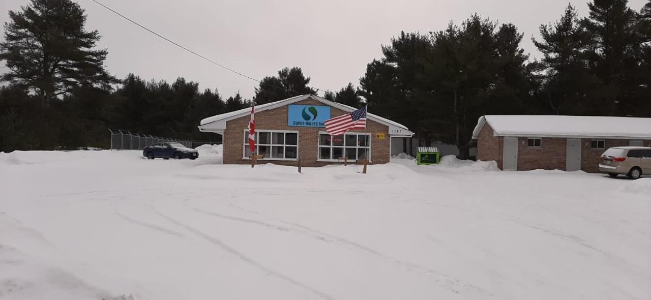 Super Nights Inn Sault Ste. Marie Ngoại thất bức ảnh